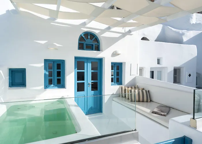 Nano Armonia Oia (Santorini)